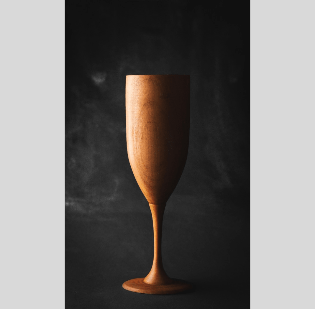 木製の縦長グラス