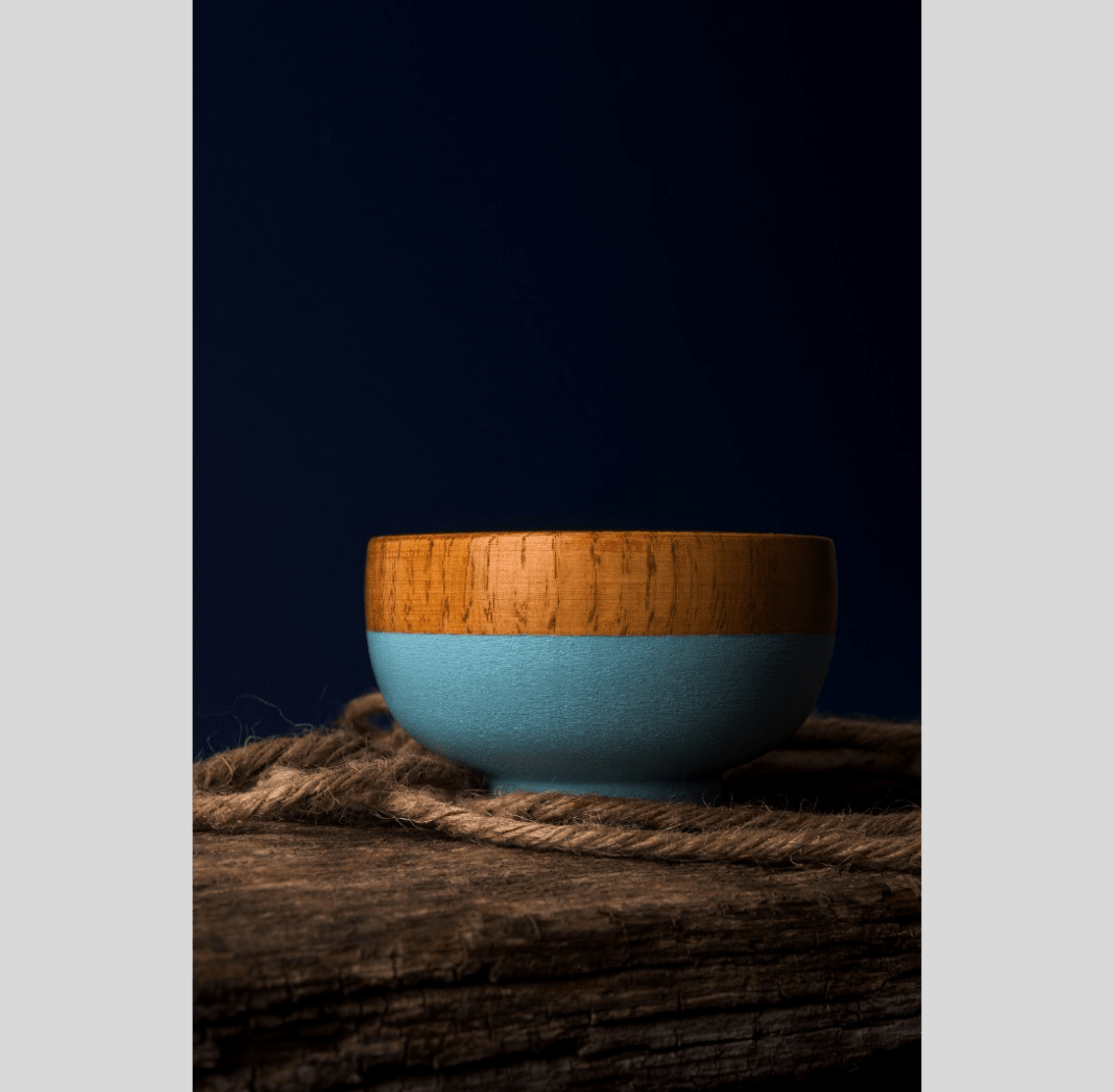 浅葱色のボウル